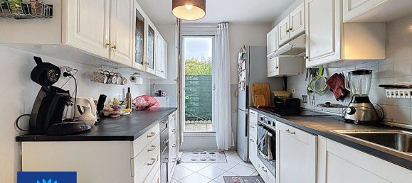 2 bedrooms Apartment in Evry, France No. 318538 6