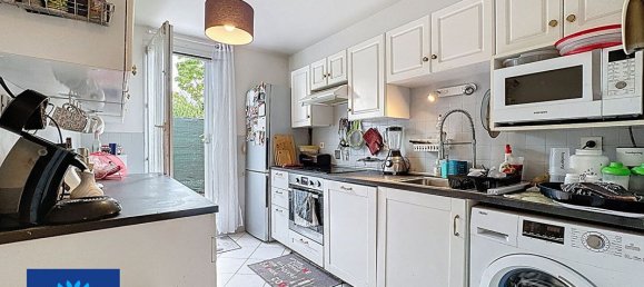 2 bedrooms Apartment in Evry, France No. 318538 5