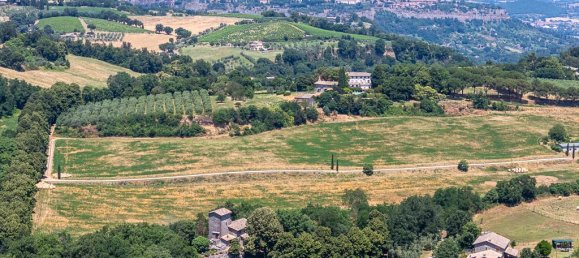 3 bedrooms Land in Orvieto, Italy No. 318990 3