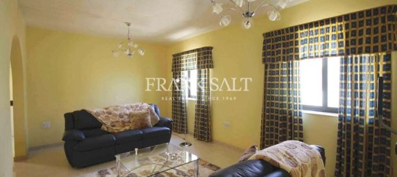3 bedrooms Apartment in Msida, Malta No. 1751 3