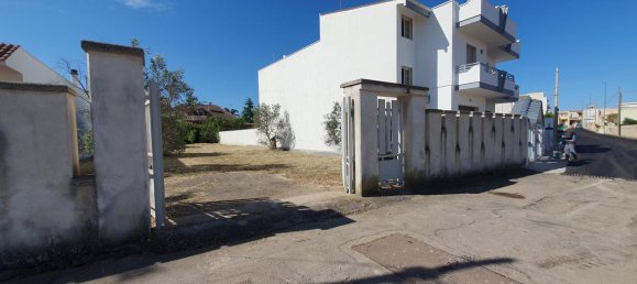 600m² Land in Casarano, Italy No. 232298 8