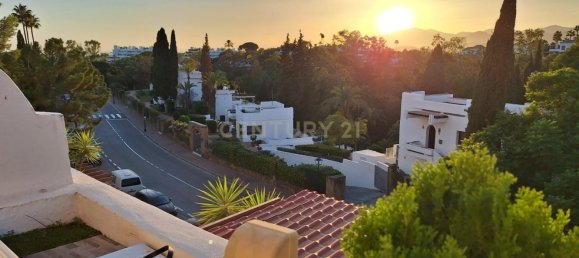 Apartamento de 2 dormitorios en Marbella, Spain No. 147983 19