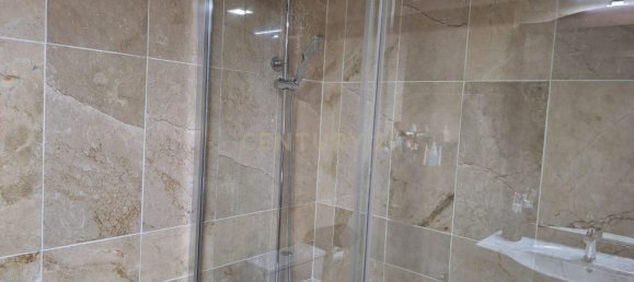 Apartamento de 2 dormitorios en Marbella, Spain No. 147983 9