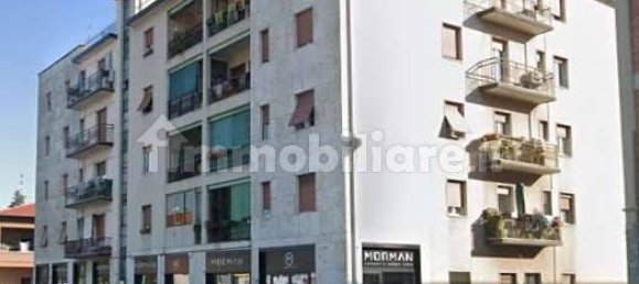 2 Schlafzimmer Wohnung in Brescia, Italy, Nr. 295728 8