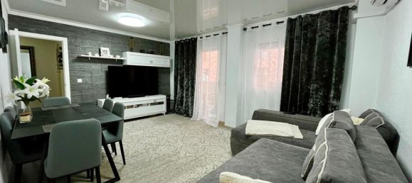 4 Schlafzimmer Wohnung in Torrevieja, Spain, Nr. 175768 2