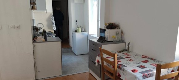 1 bedroom Apartment in Sault, France No. 360911 2