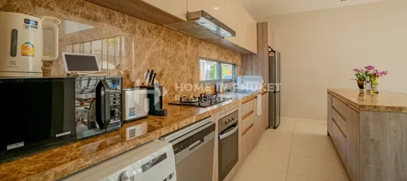 5 bedrooms House for sale in Phuket, Southern Thailand, Thailand № 142209 21