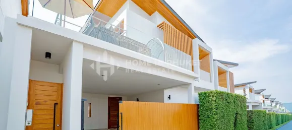 5 bedrooms House for sale in Phuket, Southern Thailand, Thailand № 142209 2
