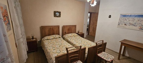 12-Zimmer Haus in Udine, Italy, Nr. 267004 50