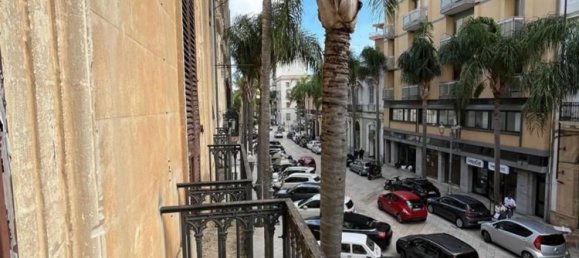 6 غرف نوم شقة في Brindisi, Italy رقم 328096 10