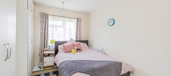 1 bedroom Apartment in Watford, United Kingdom No. 6137 8
