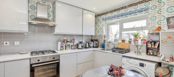 1 bedroom Apartment in Watford, United Kingdom No. 6137 18