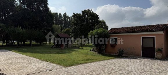 4 bedrooms Villa in Ponso, Italy No. 375950 13
