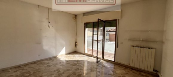 4 Schlafzimmer Wohnung in Venice, Italy, Nr. 322008 12