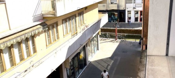 4 Schlafzimmer Wohnung in Venice, Italy, Nr. 322008 4