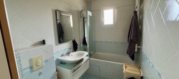 2 Schlafzimmer Doppelhaus in Mantes-la-Ville, France, Nr. 294111 12