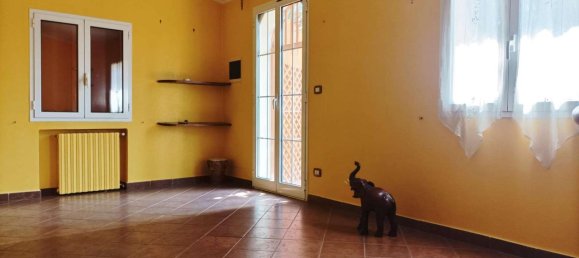 Villa de 4 habitaciónes en Trani, Italy No. 5669 4