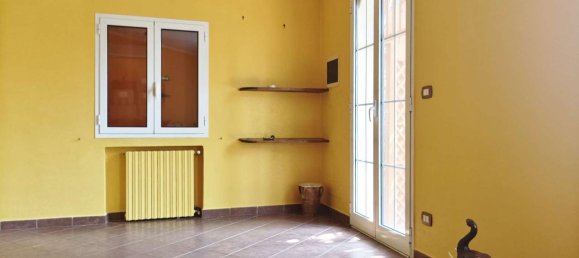 Villa de 4 habitaciónes en Trani, Italy No. 5669 5