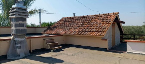 Villa de 4 habitaciónes en Trani, Italy No. 5669 16