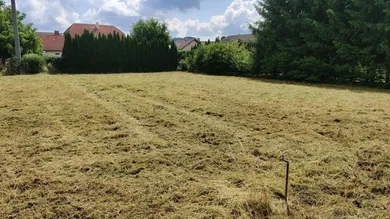  قطعة أرض في Weisskirchen an der Traun, Austria رقم 228238