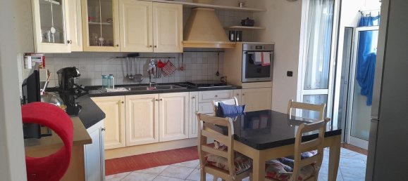 4 bedrooms Apartment in Savona, Italy No. 315363 14