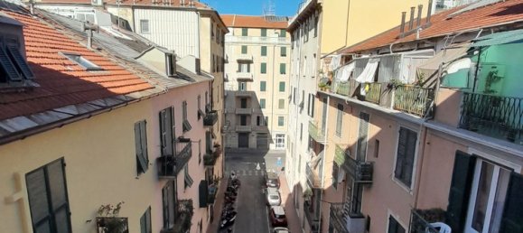 4 bedrooms Apartment in Savona, Italy No. 315363 18