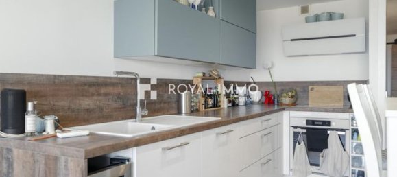 2 bedrooms Duplex in Sanary-sur-Mer, France No. 287064 3