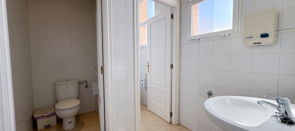 Entrepôt à Andalusia, Spain 860m² No. 151478 22