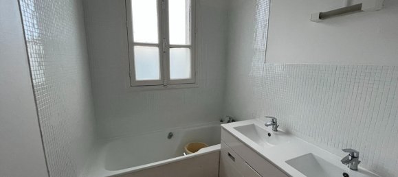 3 bedrooms Apartment in Montargis, France No. 78119 11