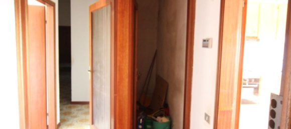 5-Zimmer Wohnung in Montespertoli, Italy, Nr. 108842 3