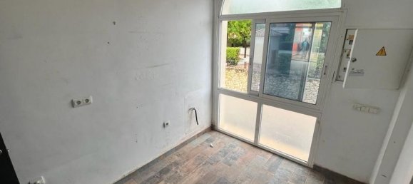 72m² Commercial property in Algorfa, Spain No. 189178 11