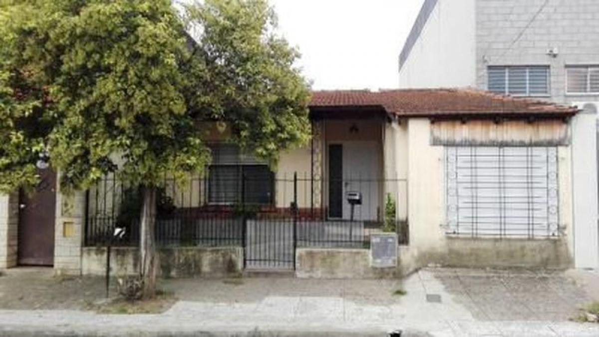 Casa T3 em Moron, Argentina N.º 12094