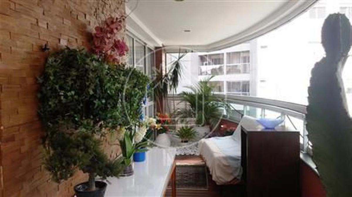 4 bedrooms Apartment in Sao Paulo, Brazil No. 543351