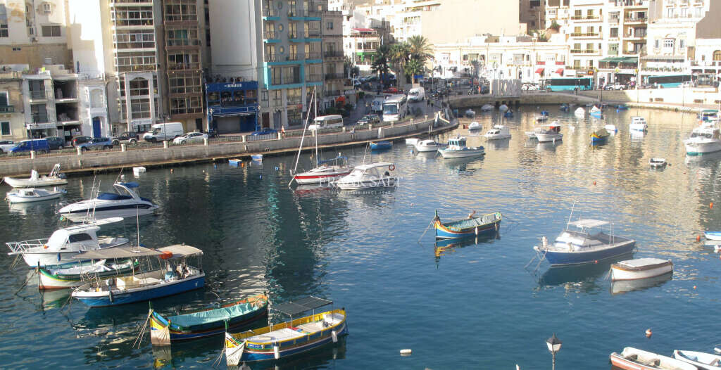 Квартира с 1 спальней в Сент-Джулианс, Мальта № 4213