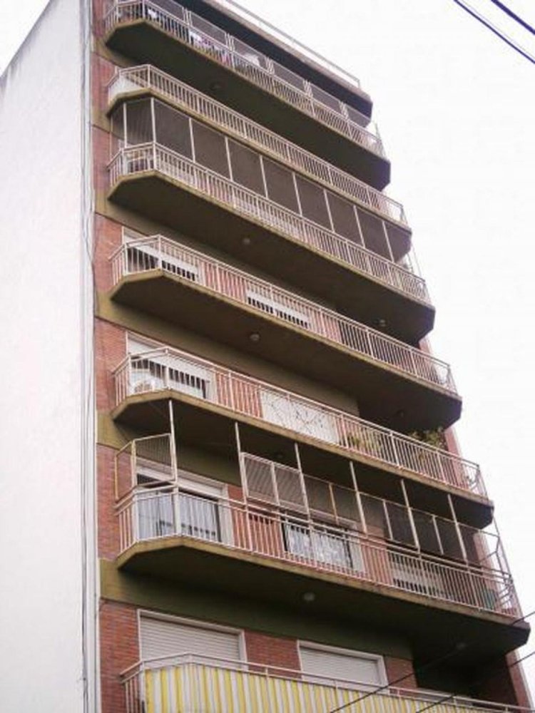 2 bedrooms Apartment in General San Martin, Argentina No. 68383
