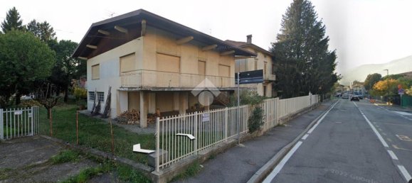 10 rooms Villa in Almè, Italy No. 2118 22