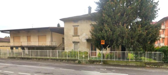 10 rooms Villa in Almè, Italy No. 2118 21