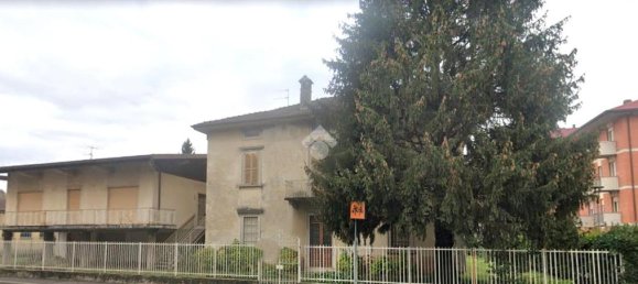 10 rooms Villa in Almè, Italy No. 2118 24