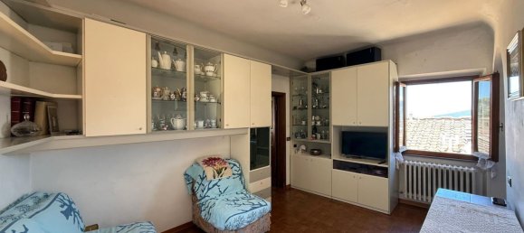 4 bedrooms Apartment in Fiesole, Italy No. 350949 8