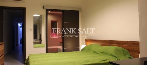 3 غرف نوم شقة في Sliema, Malta رقم 8589 9