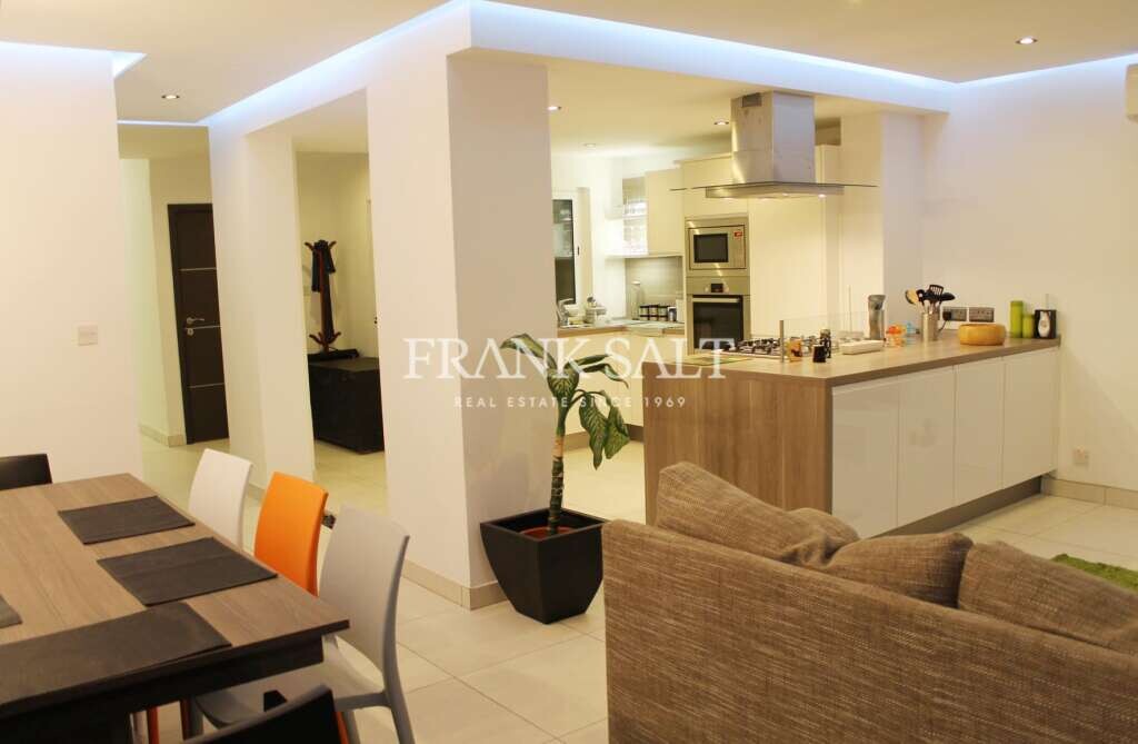 3 غرف نوم شقة في Sliema, Malta رقم 8589