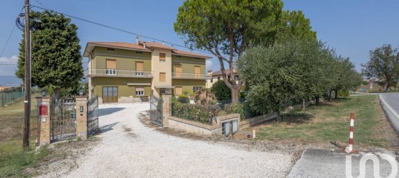 15 rooms House in Treia, Italy No. 257766 9