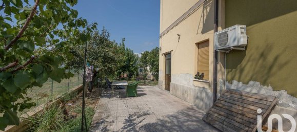 15 rooms House in Treia, Italy No. 257766 11