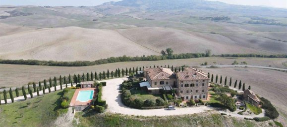 Квартира с 3 спальнями в Вольтерра, Италия № 1512 3