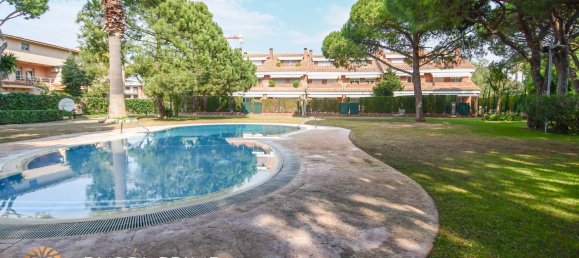 Adosado de 4 dormitorios en Gavà, Spain No. 124 2