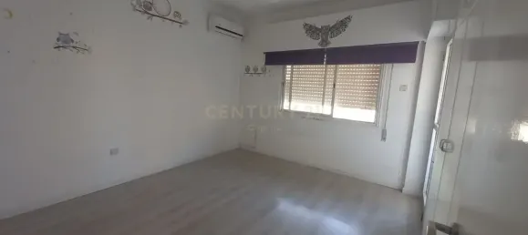 3 bedrooms Apartment in Mesa Geitonia, Cyprus No. 3797 7