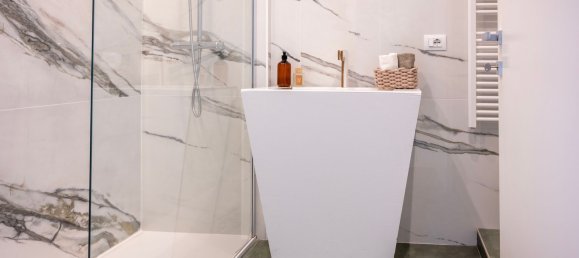 5 bedrooms Apartment in Turin, Italy No. 316721 31