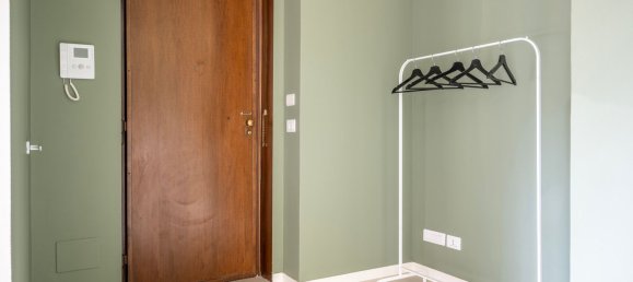 5 bedrooms Apartment in Turin, Italy No. 316721 32