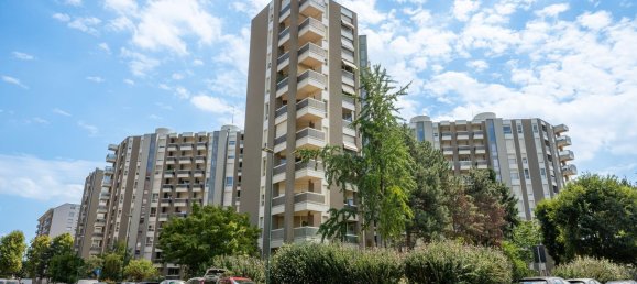 5 bedrooms Apartment in Turin, Italy No. 316721 7