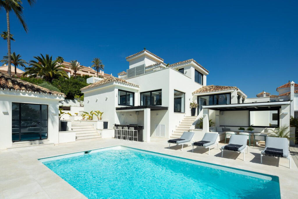 5 Schlafzimmer Villa in Marbella, Spain, Nr. 61239